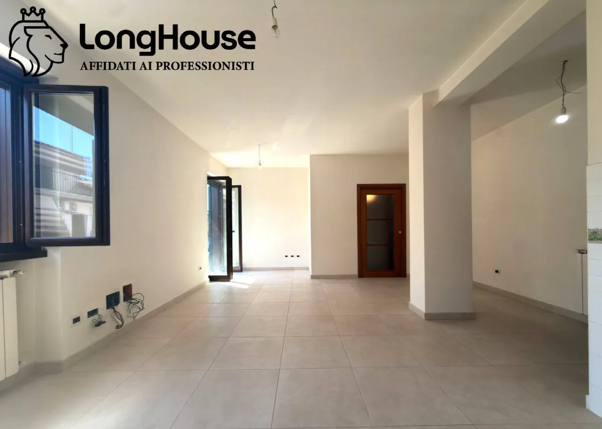 Appartamento in vendita a Guidonia Montecelio, Villalba - foto 1