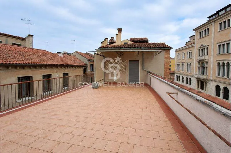 Appartamento in vendita a Venezia, Castello - foto 1