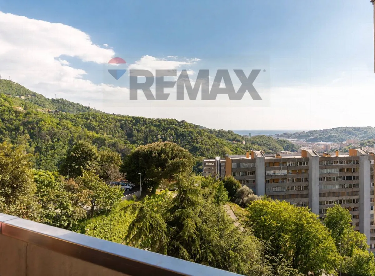 Appartamento in vendita a Genova, Rivarolo - foto 2