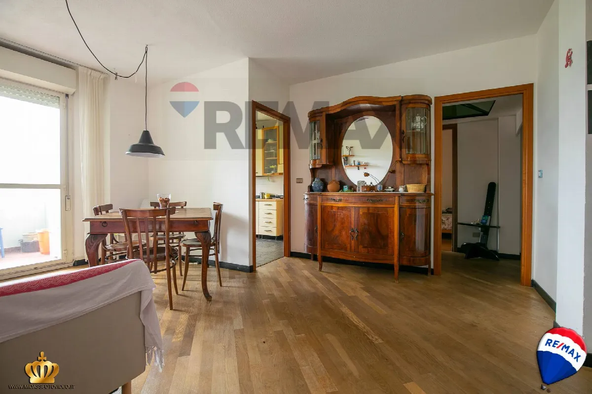 Appartamento in vendita a Genova, Rivarolo - foto 1