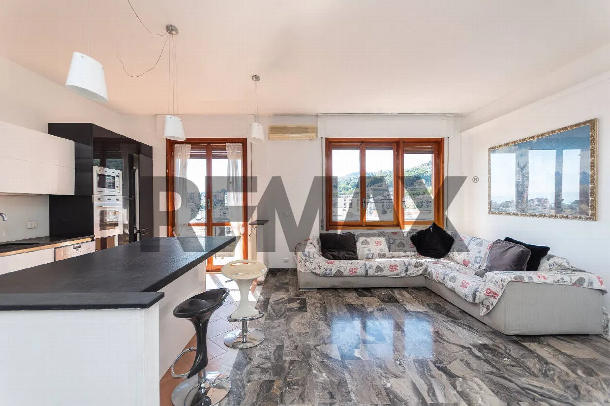 Appartamento in vendita a Genova, Sestri Ponente - foto 2