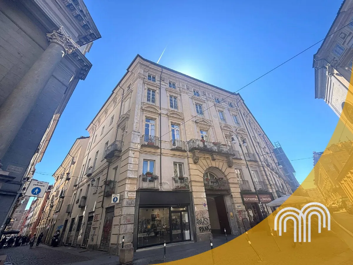 Appartamento in vendita a Torino, Centro - foto 1