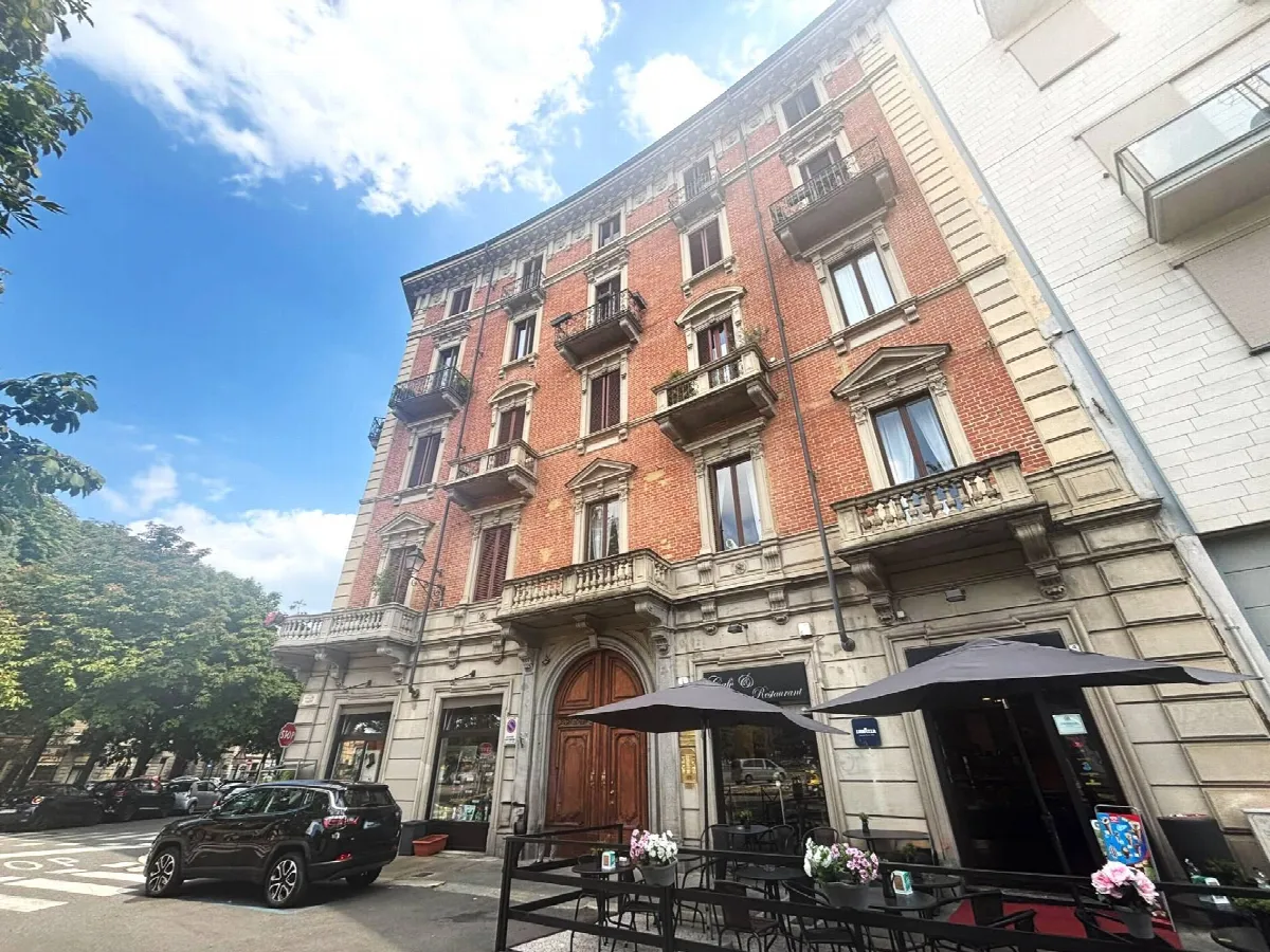 Mansarda in vendita a Torino, San Salvario - foto 2