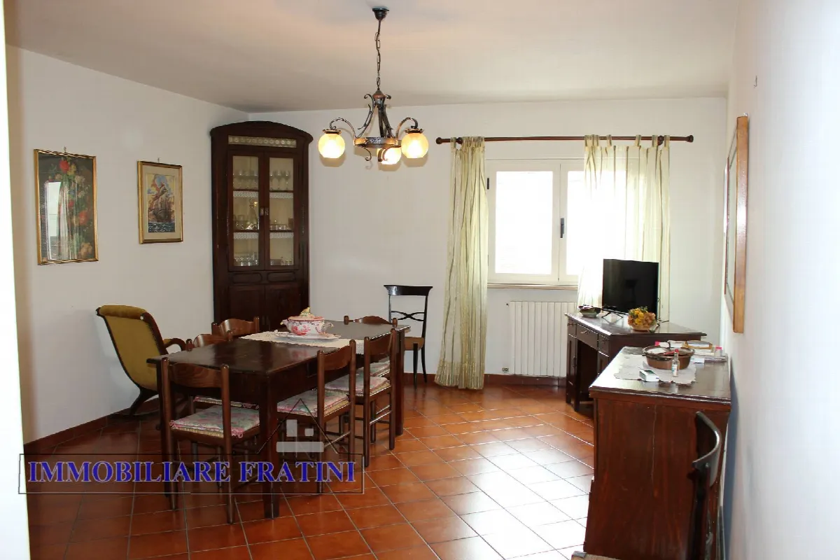 Appartamento in vendita a Civitella del Tronto, Villa Lempa - foto 1