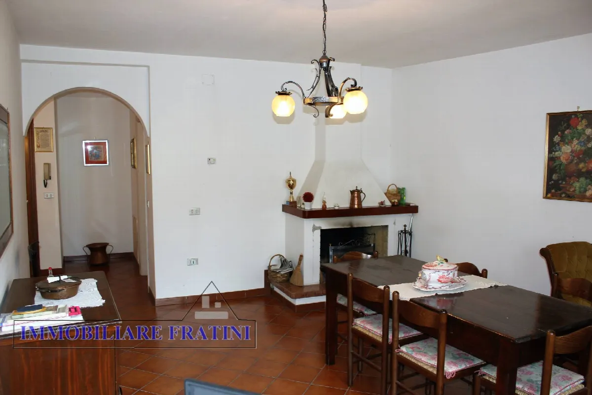 Appartamento in vendita a Civitella del Tronto, Villa Lempa - foto 2