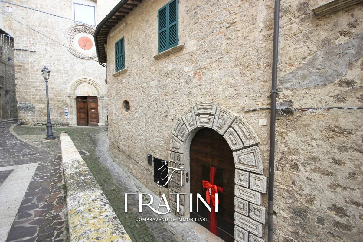 Appartamento in vendita a Civitella del Tronto - foto 1