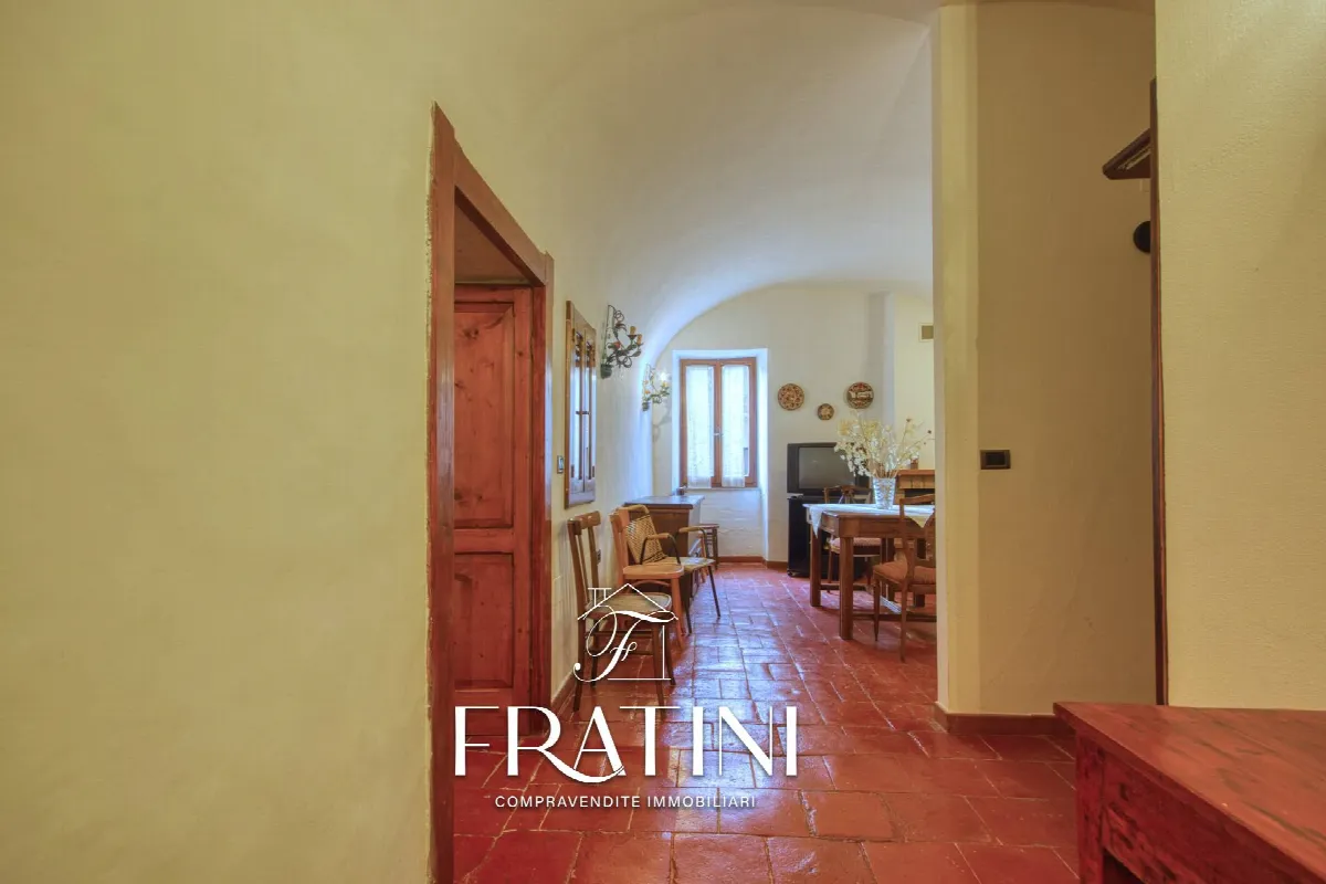 Appartamento Indipendente in vendita a Civitella del Tronto - foto 4