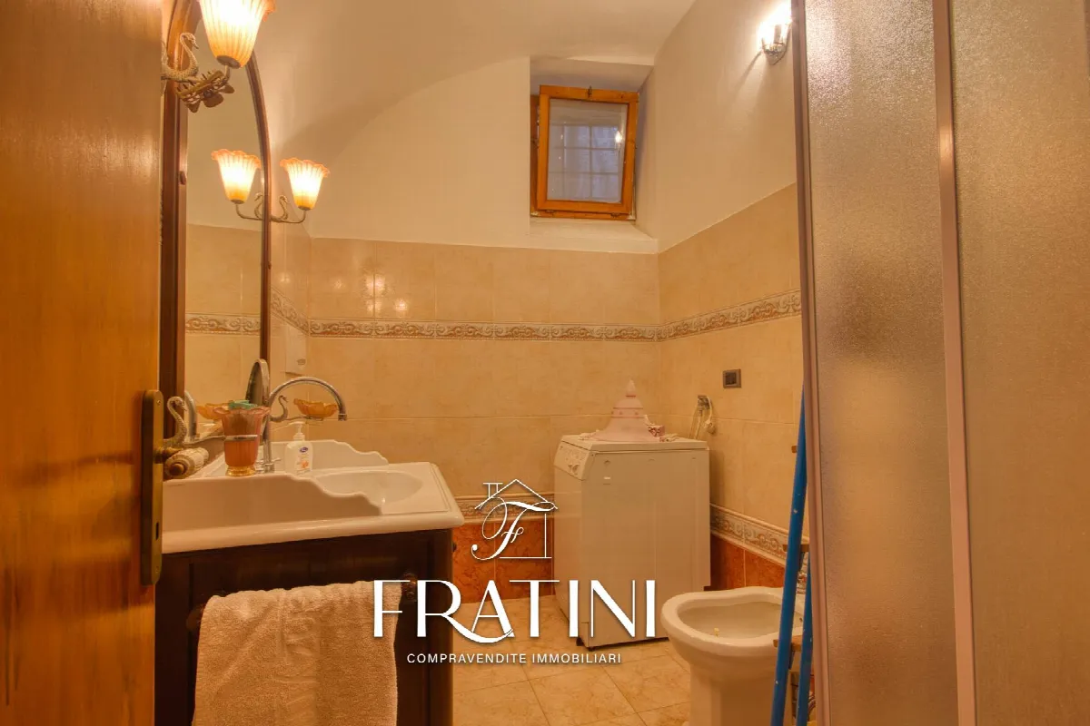 Appartamento Indipendente in vendita a Civitella del Tronto - foto 9