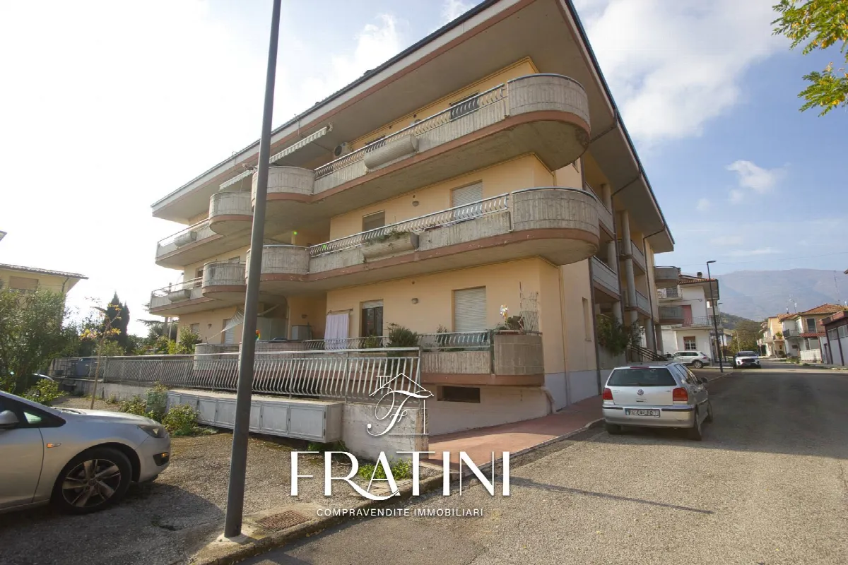 Appartamento in vendita a Sant'Egidio alla Vibrata, Faraone - foto 3