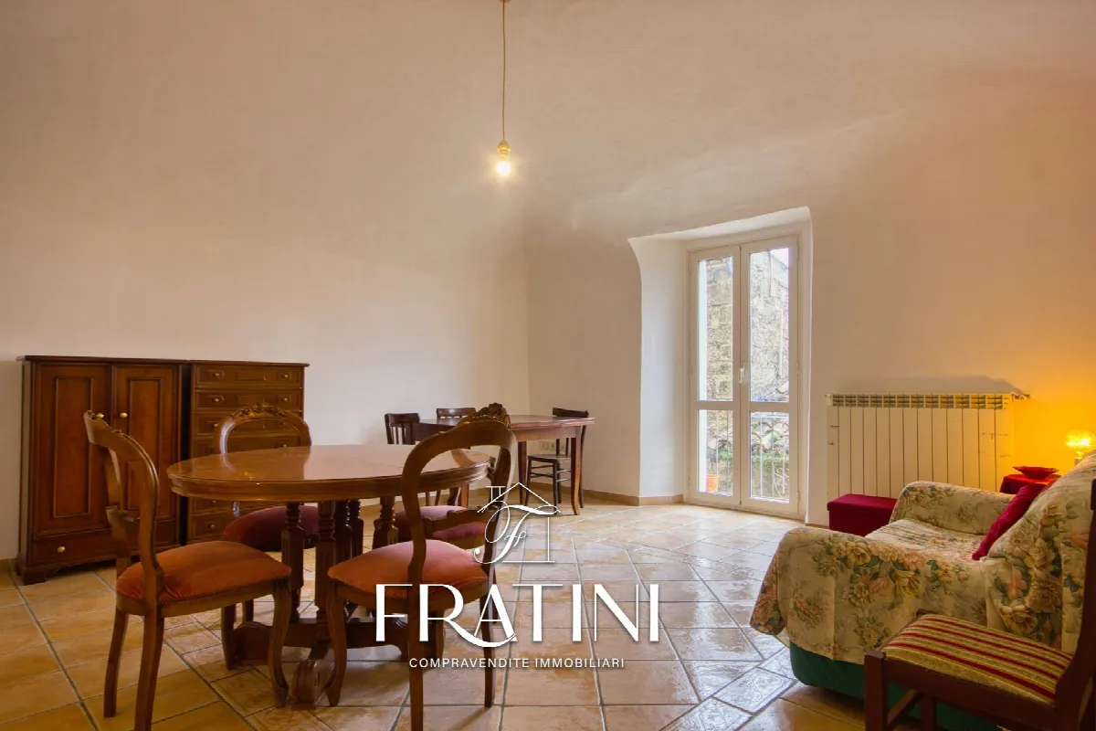 Appartamento in vendita a Civitella del Tronto - foto 1