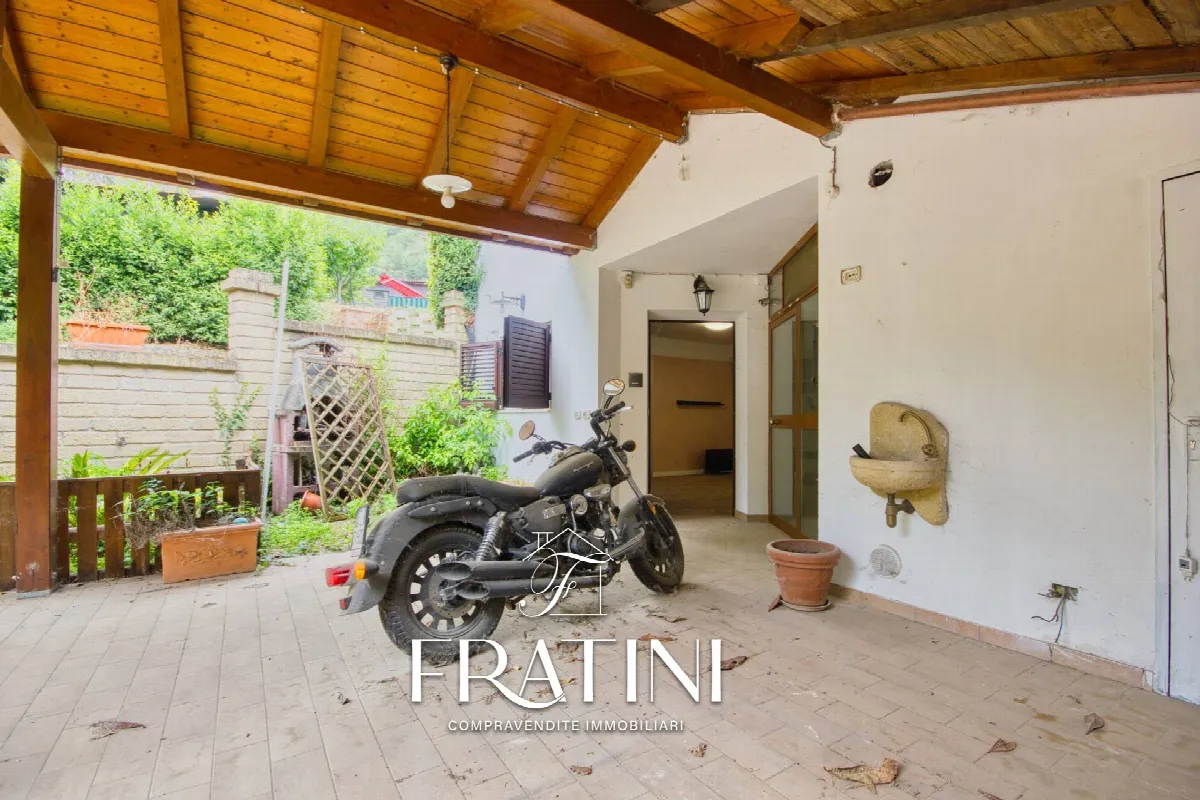 Appartamento Indipendente in vendita a Ascoli Piceno, Mozzano - foto 1