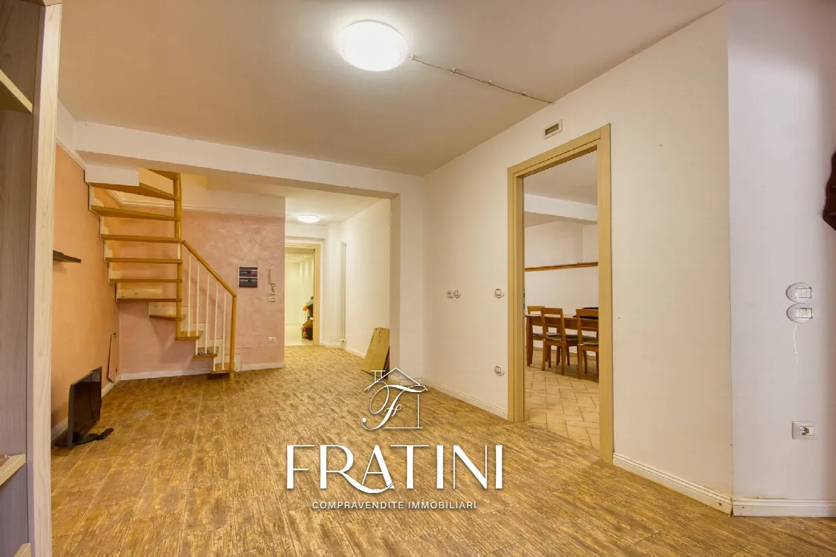 Appartamento Indipendente in vendita a Ascoli Piceno, Mozzano - foto 3