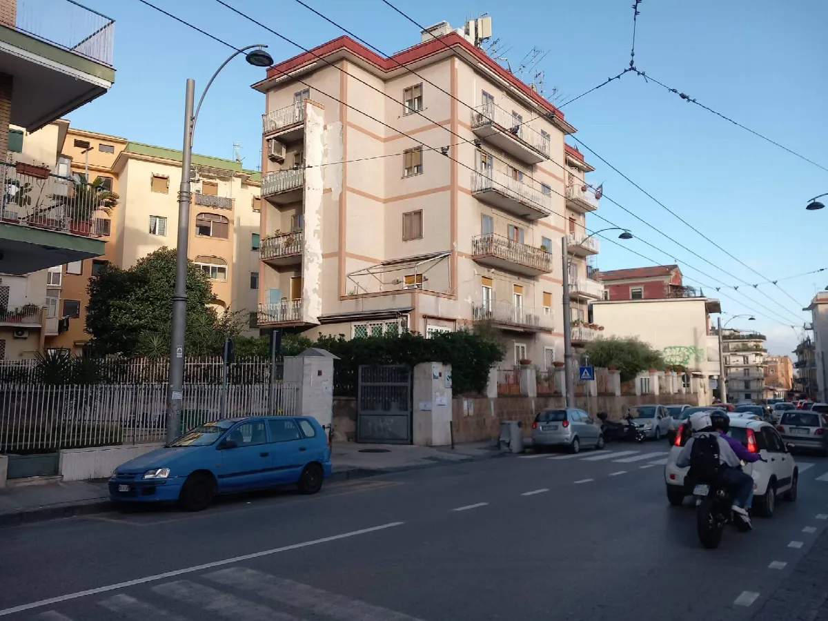 Appartamento in vendita a Napoli - foto 2