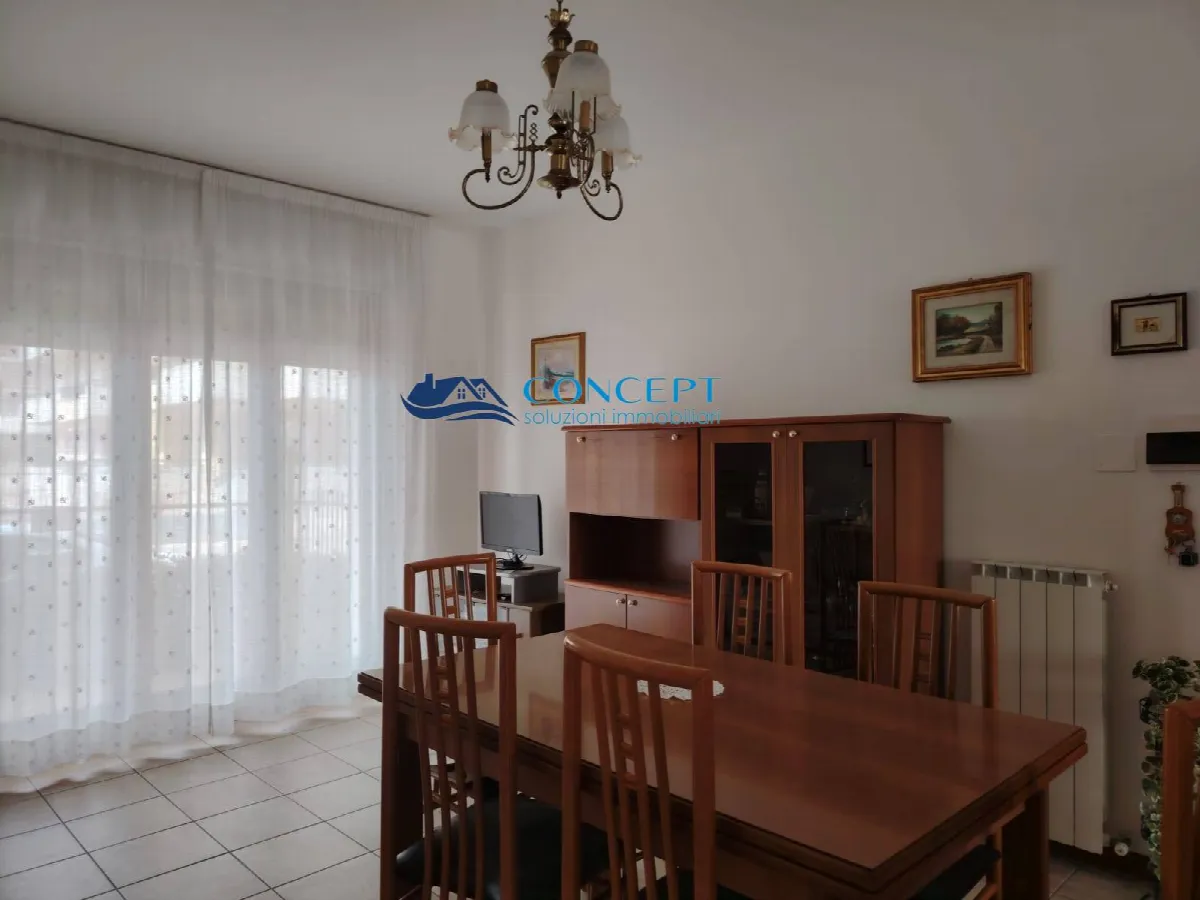 Appartamento in vendita a Alba Adriatica, Zona Mare - foto 3