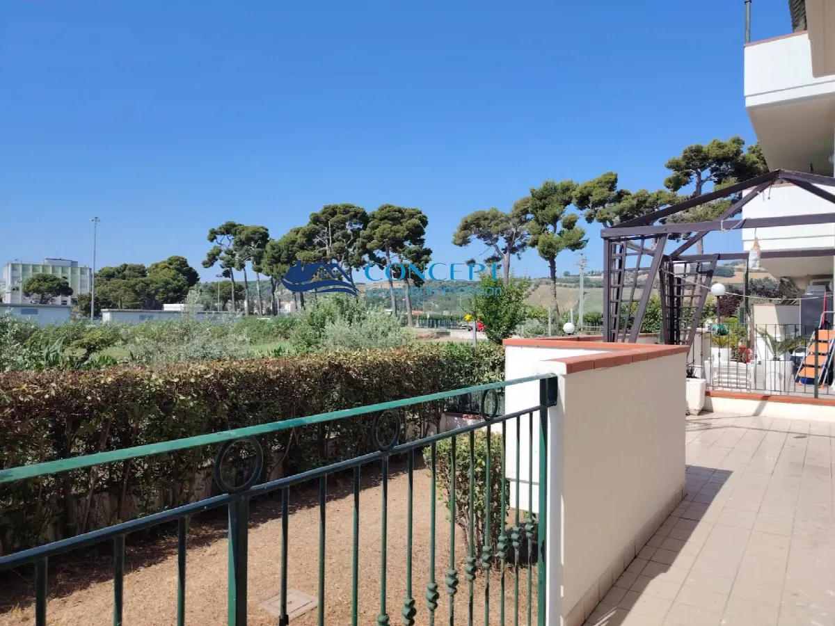 Appartamento in vendita a Martinsicuro, Villa Rosa - foto 2