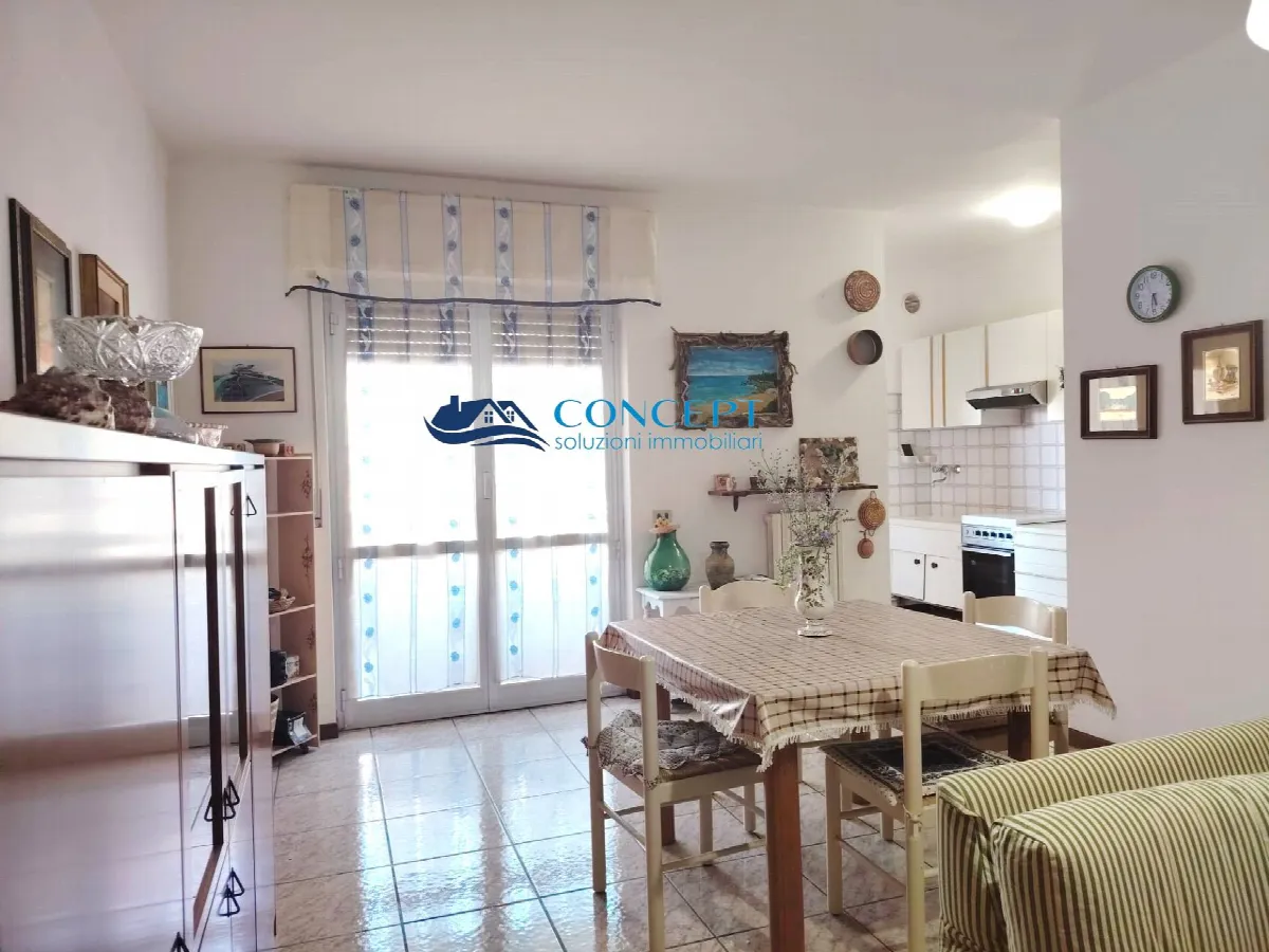 Appartamento in vendita a Martinsicuro, Villa Rosa - foto 1