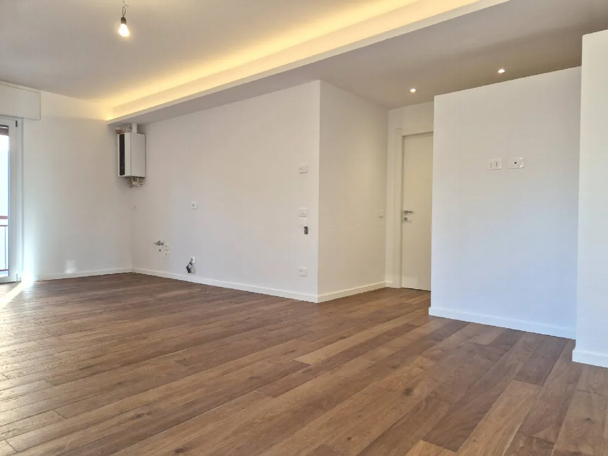 Appartamento in vendita a Pescantina, Balconi - foto 4
