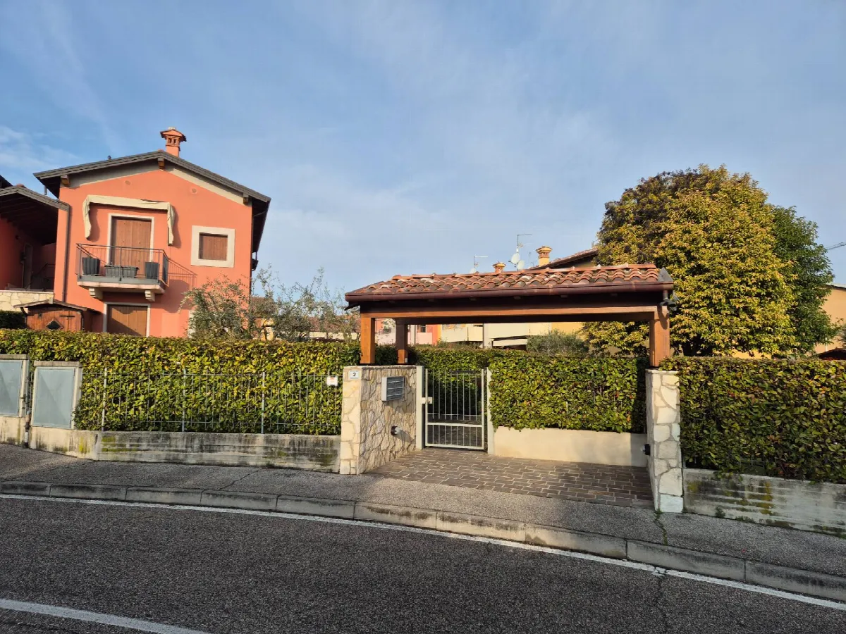 Appartamento in vendita a Peschiera del Garda - foto 1