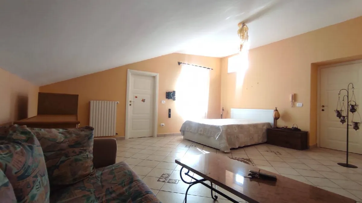Appartamento in vendita a Caserta, Centro - foto 8
