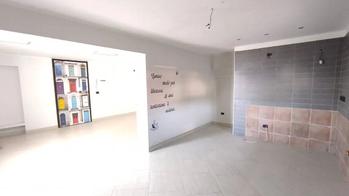Appartamento in vendita a Maddaloni, Montedecoro - foto 5