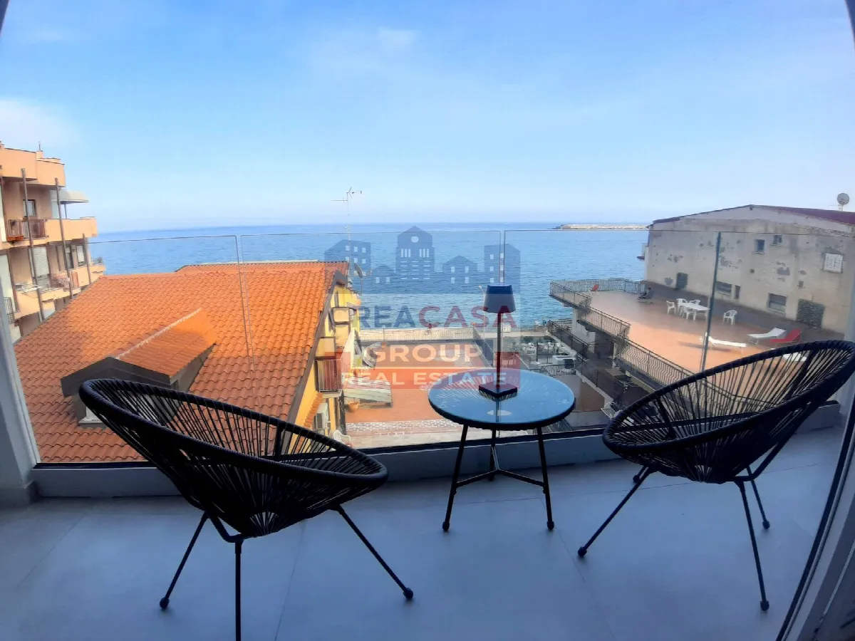 Appartamento in vendita a Giardini-Naxos, Giardini - foto 1