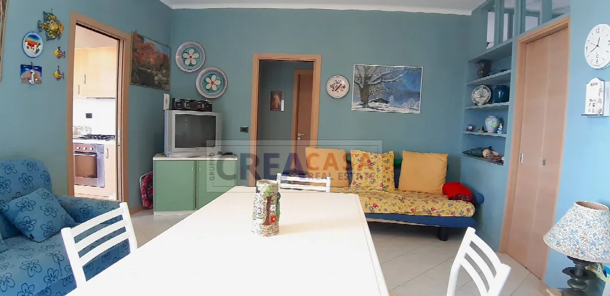 APPARTAMENTO FRONTE MARE in vendita a Giardini-Naxos, Giardini - foto 3
