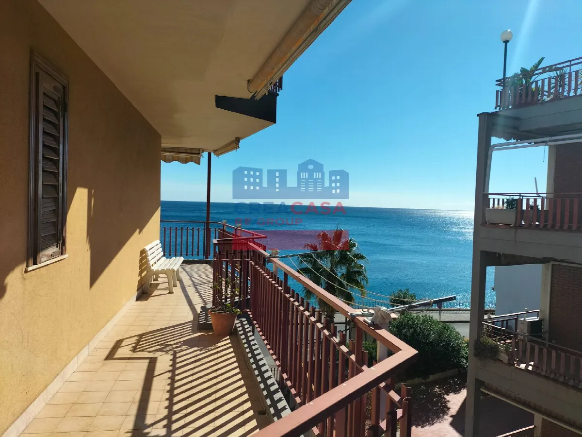 Appartamento in vendita a Sant'Alessio Siculo - foto 1