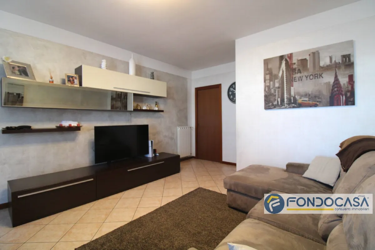 Appartamento in vendita a Santa Maria a Monte, Montecalvoli in basso - foto 2