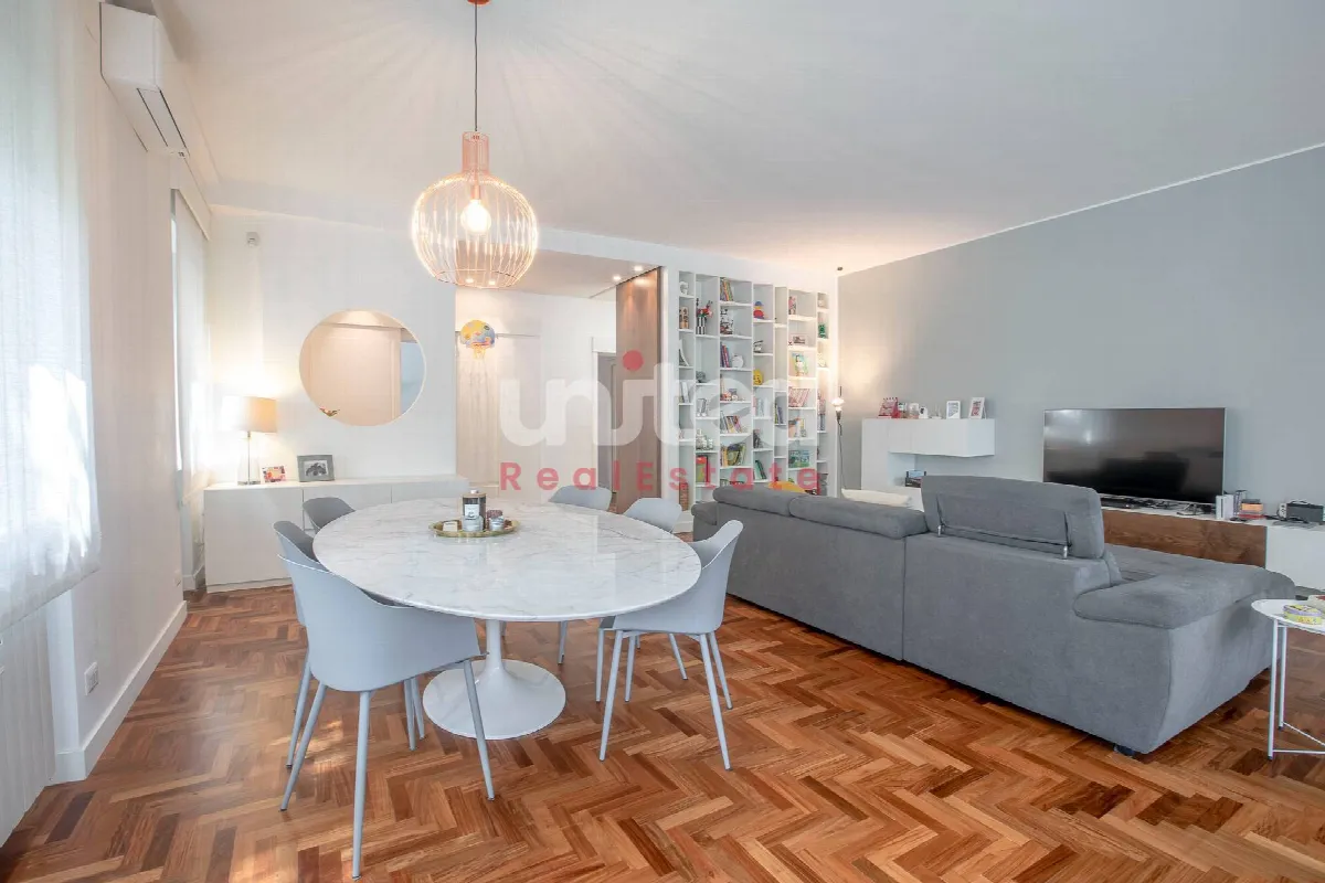Appartamento in vendita a Roma, Casalpalocco - foto 1