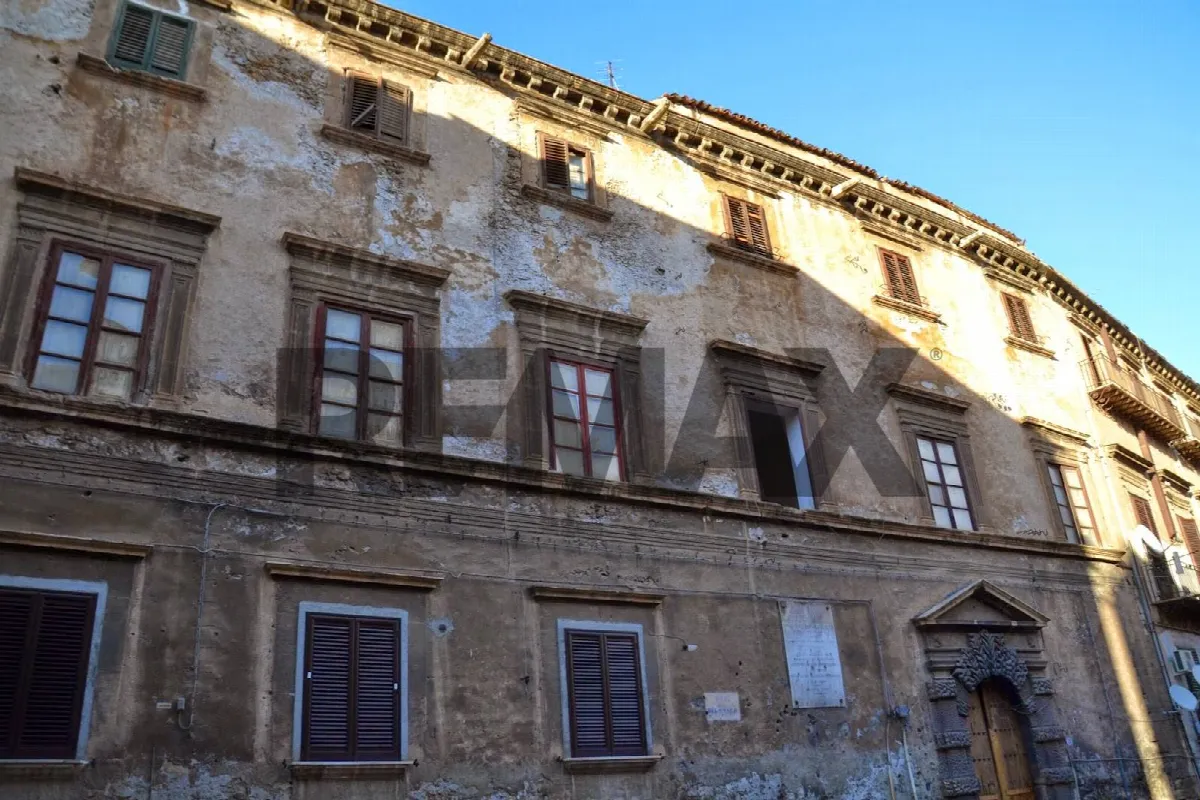 Appartamento in vendita a Palermo, Centro storico - foto 1