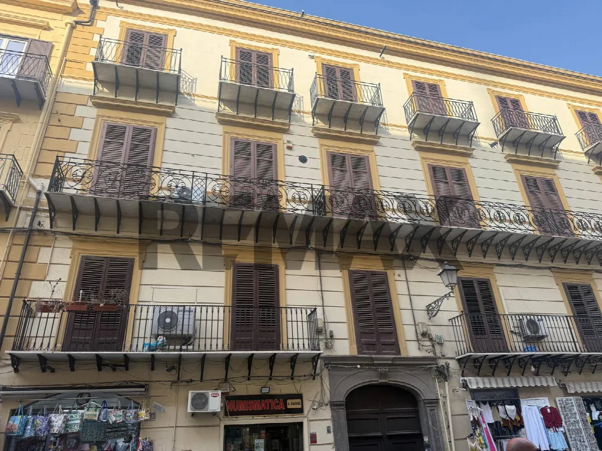 Appartamento in vendita a Palermo, Maqueda - foto 1