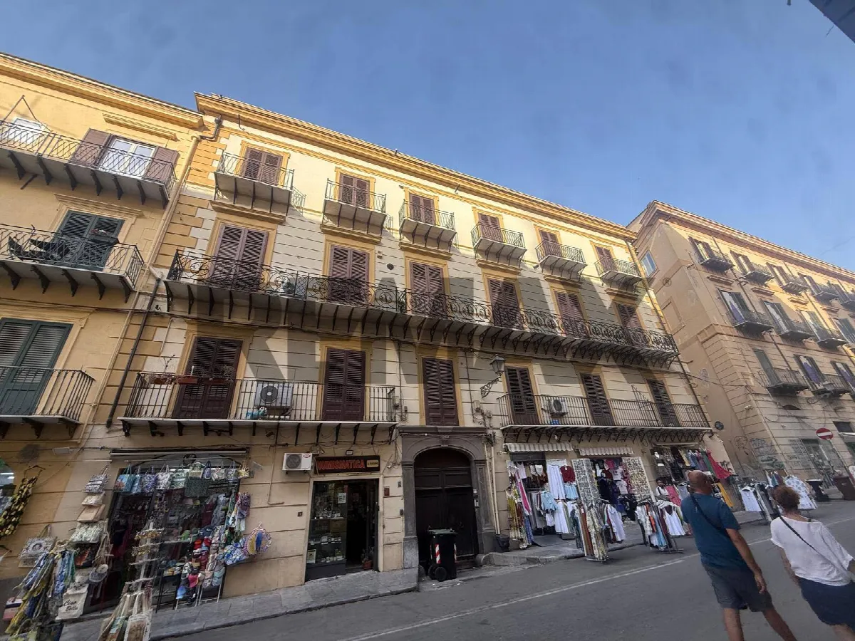 Appartamento in vendita a Palermo, Maqueda - foto 2