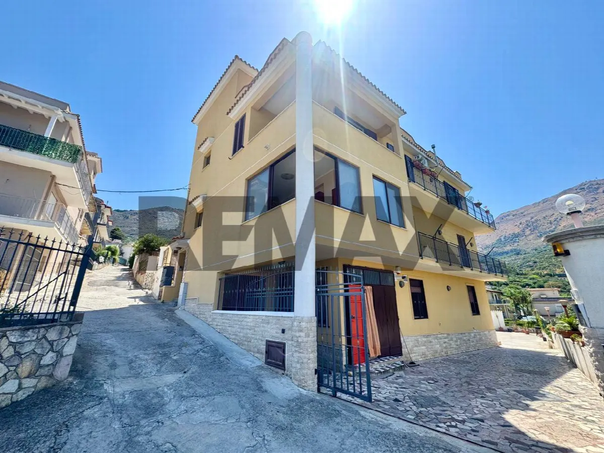 Appartamento in vendita a Carini - foto 2