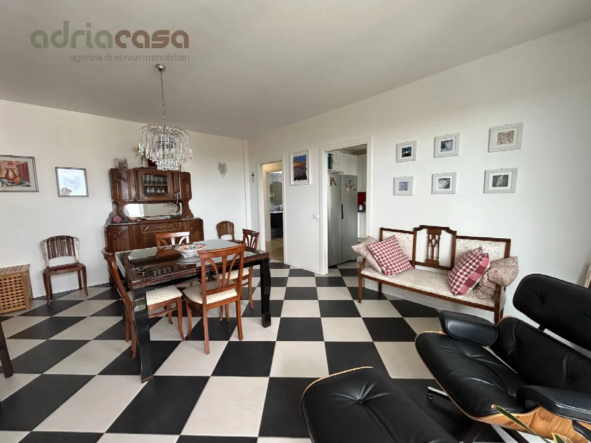 Appartamento in vendita a Coriano, Sant'Andrea in Besanigo - foto 2