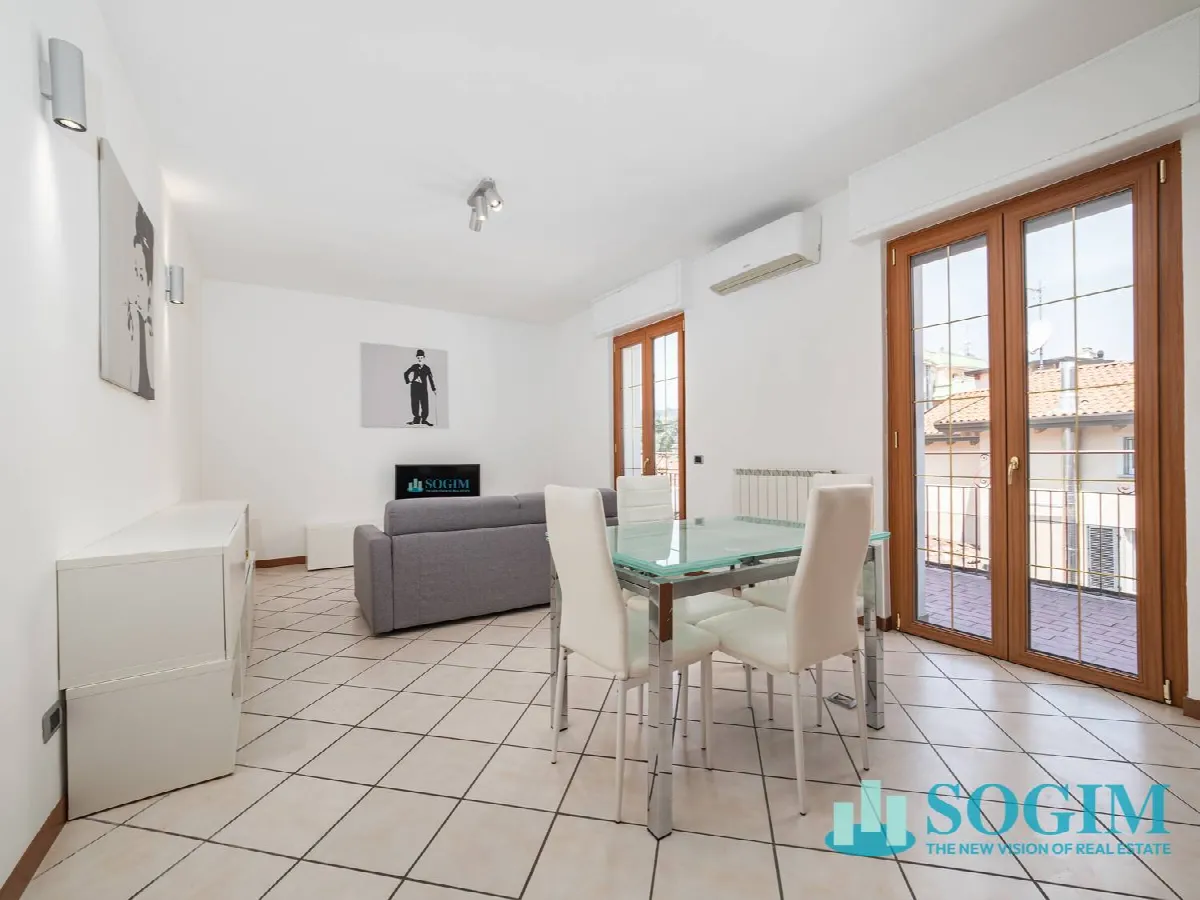 Appartamento in vendita a Como - foto 1