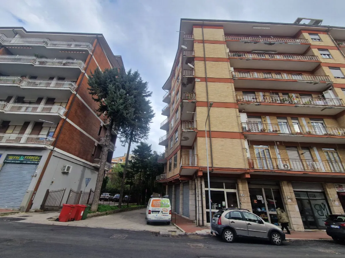 Appartamento in vendita a Avellino, Centro - foto 6