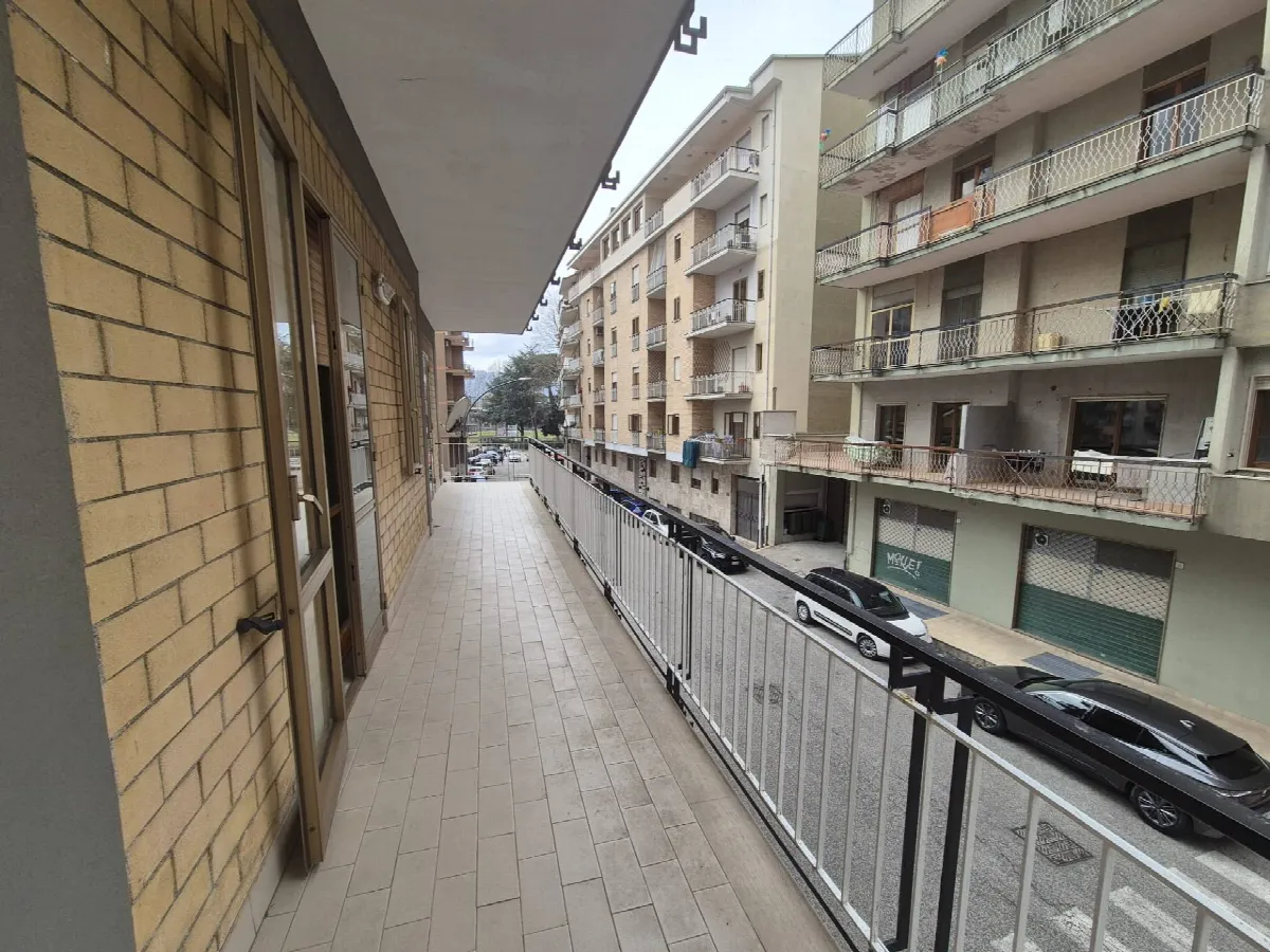 Appartamento in vendita a Avellino, Centro - foto 1
