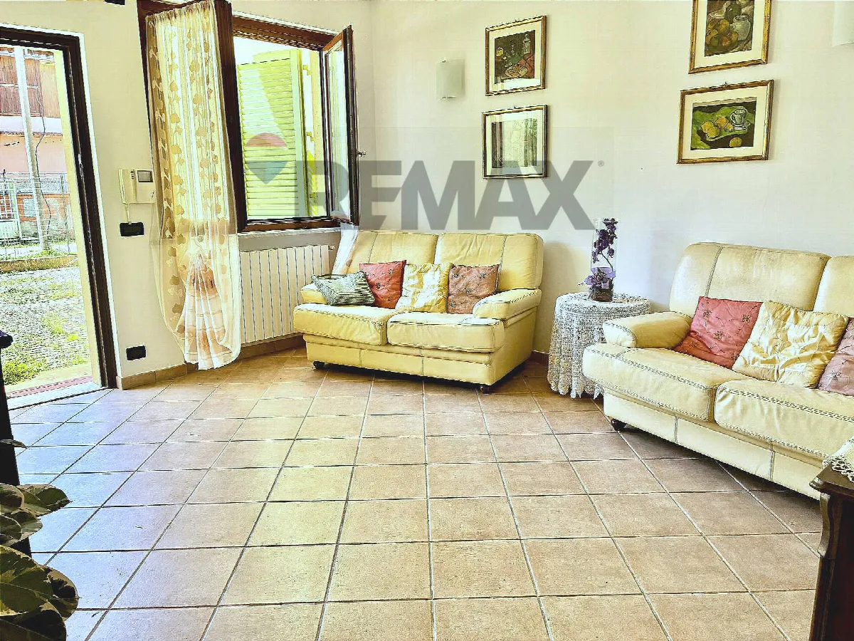 Appartamento in vendita a Massa, Marina di Massa - foto 2
