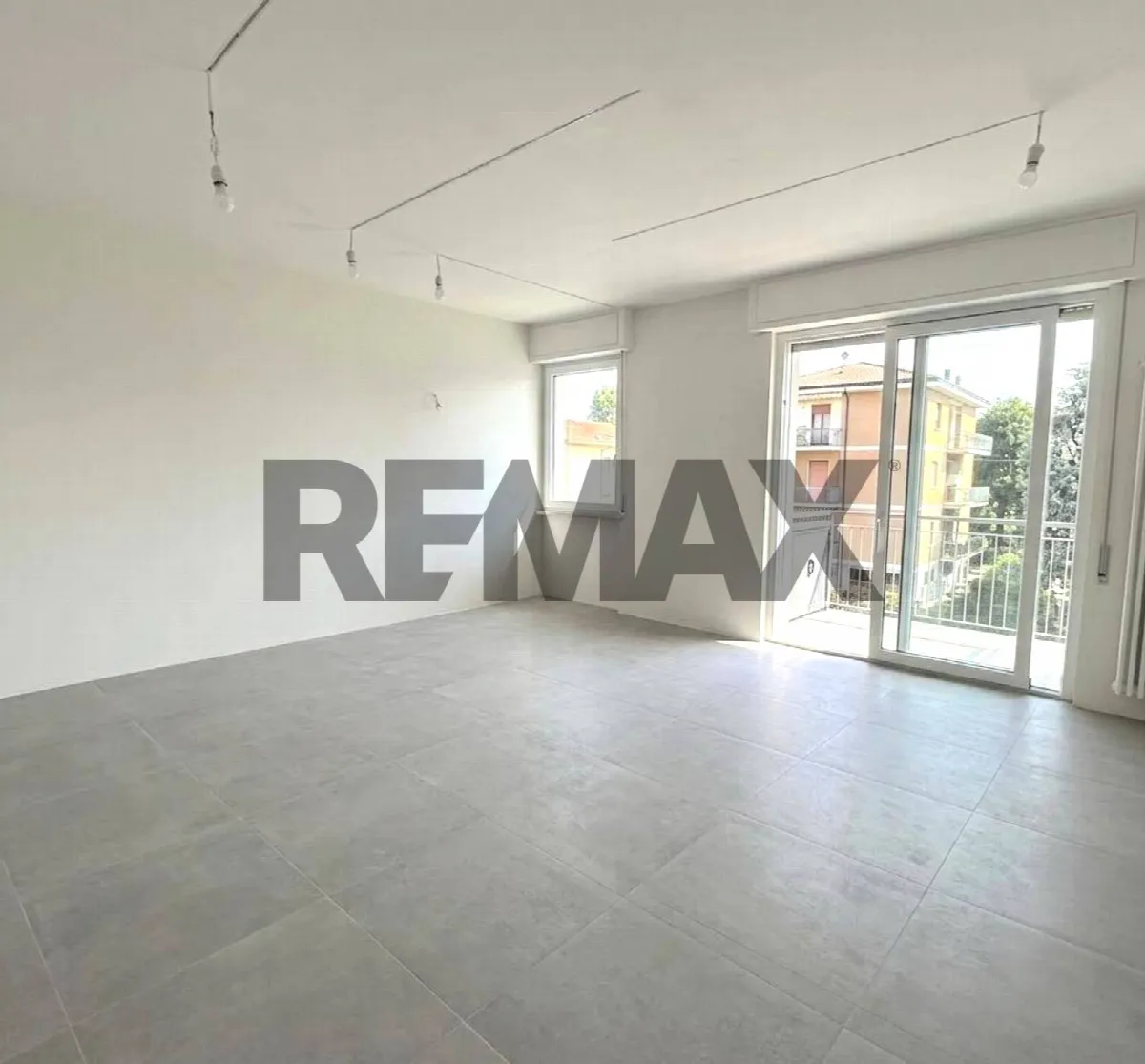 Appartamento in vendita a Carrara, Marina di Carrara - foto 3