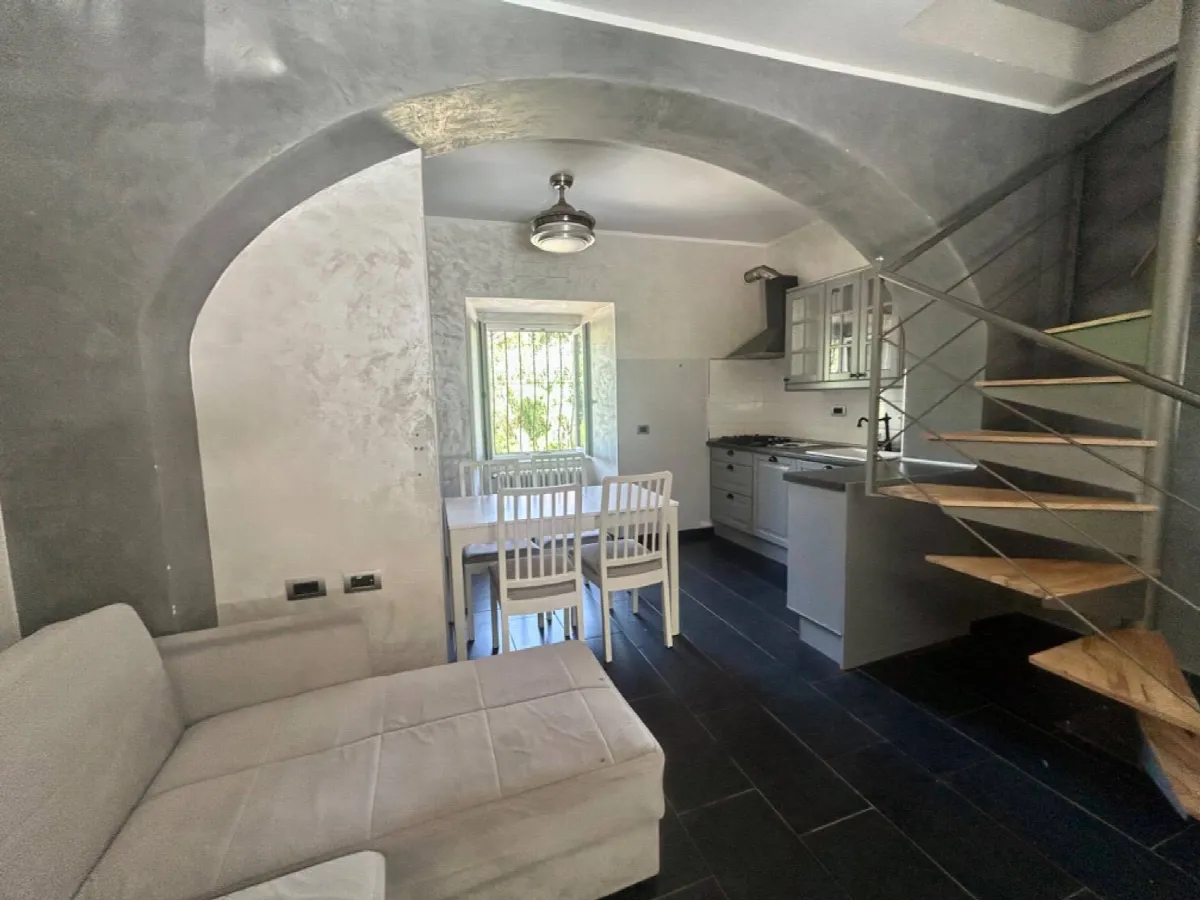 Appartamento in vendita a Savona, Santuario - foto 2