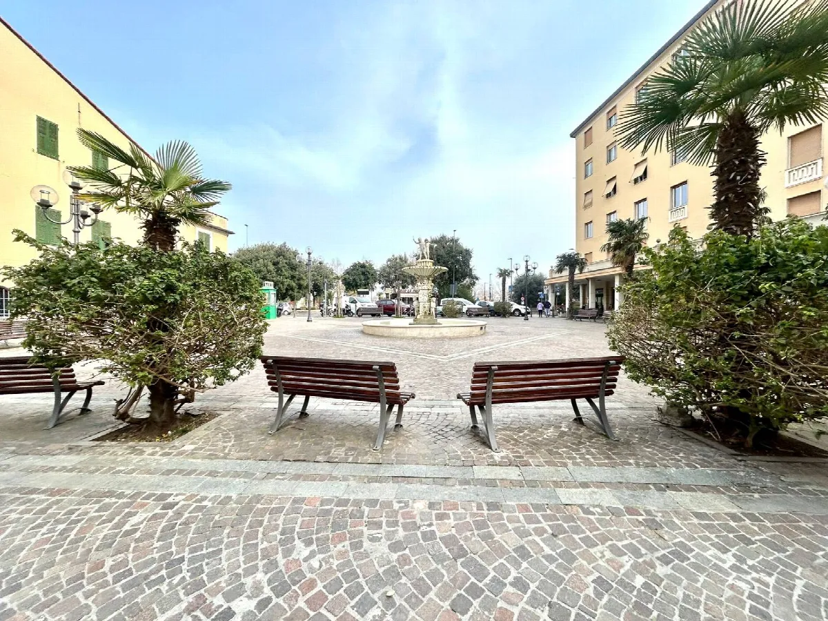 Appartamento in vendita a Vado Ligure - foto 1