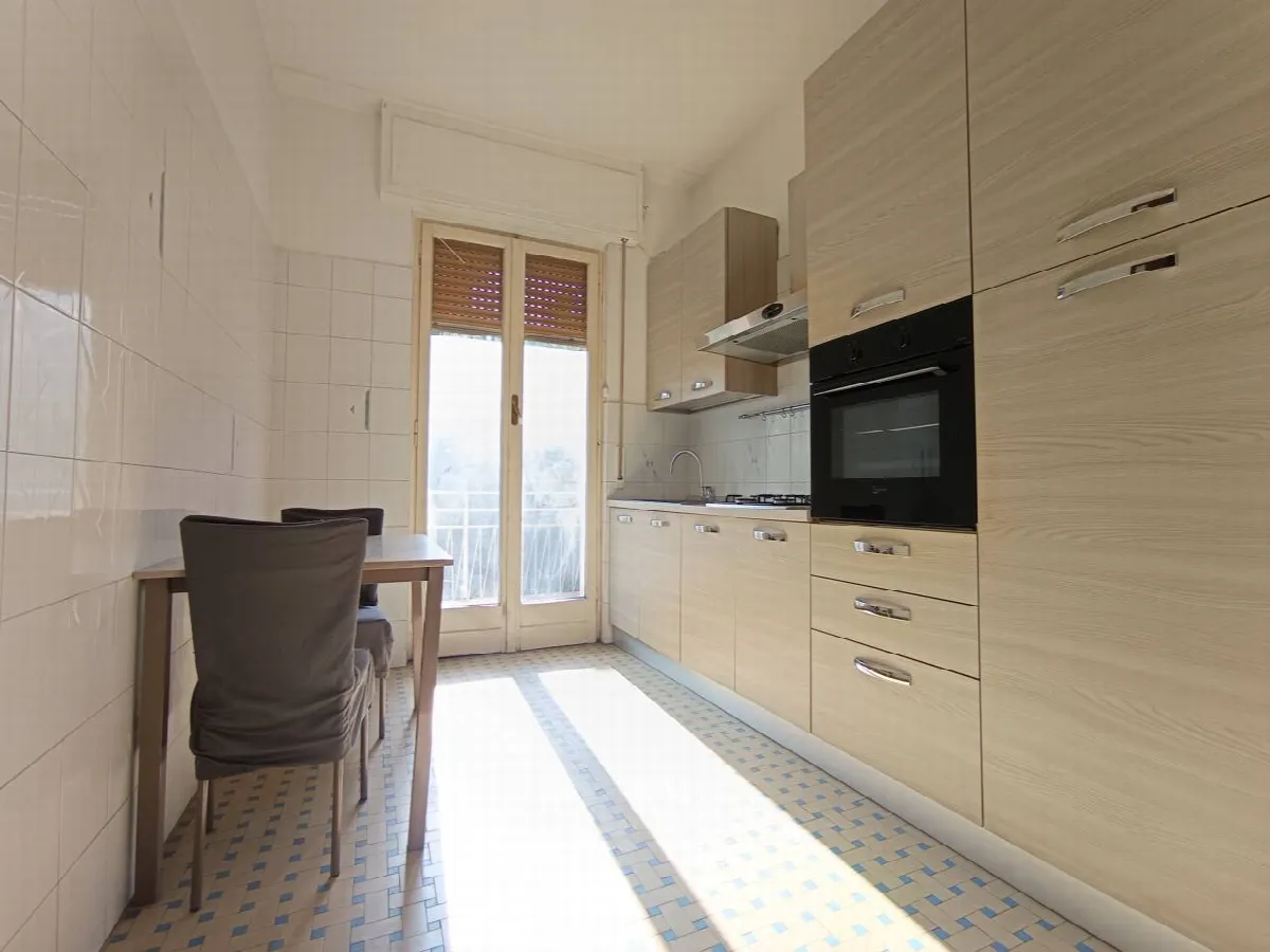 Appartamento in vendita a Savona, Oltreletimbro - foto 2