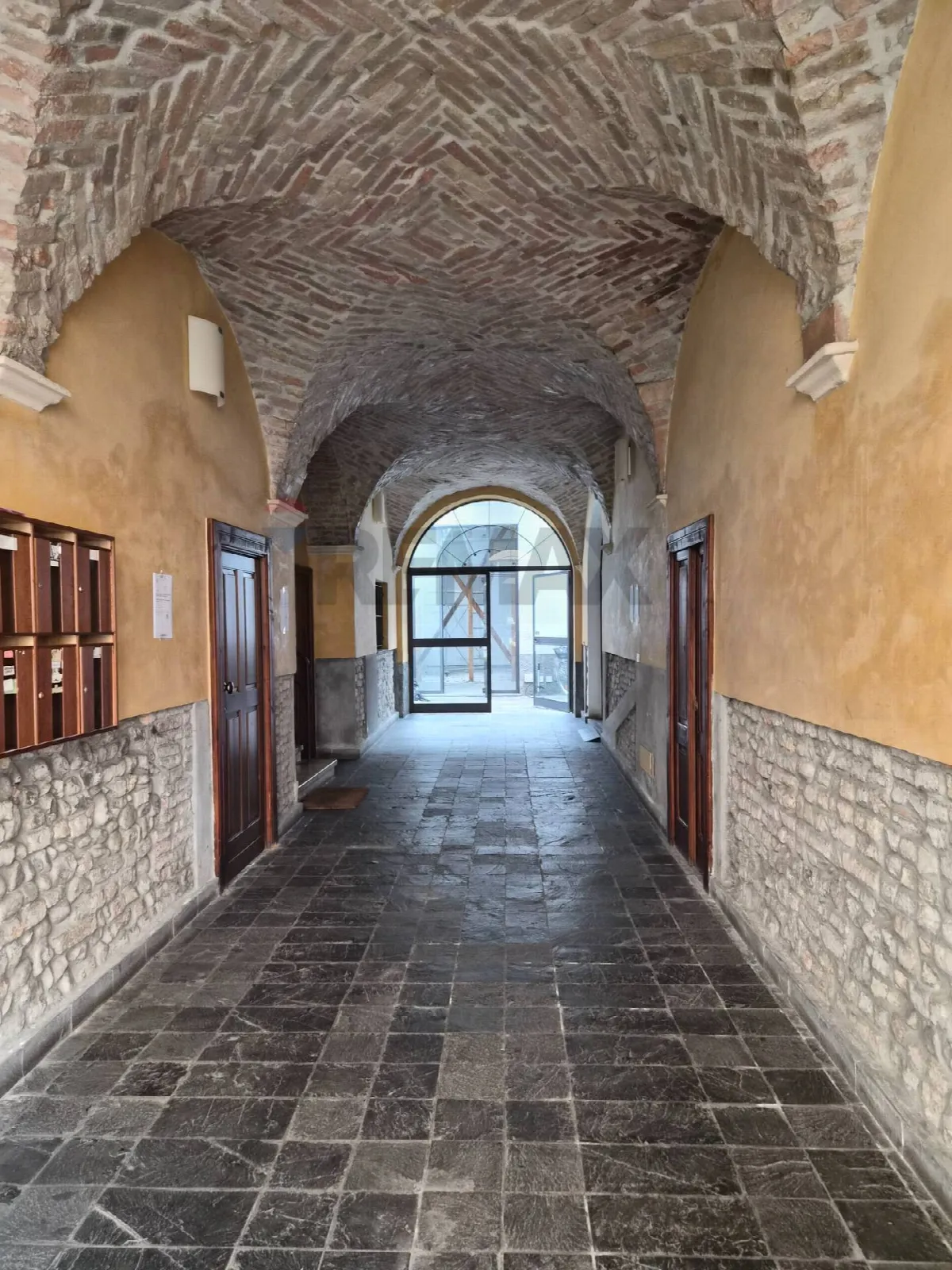 Loft/Open Space in vendita a Parma, Oltretorrente - foto 1