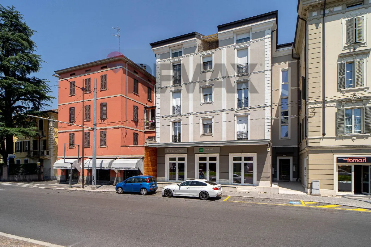 Appartamento in vendita a Parma, Barilla Center - V.le Fratti - foto 1