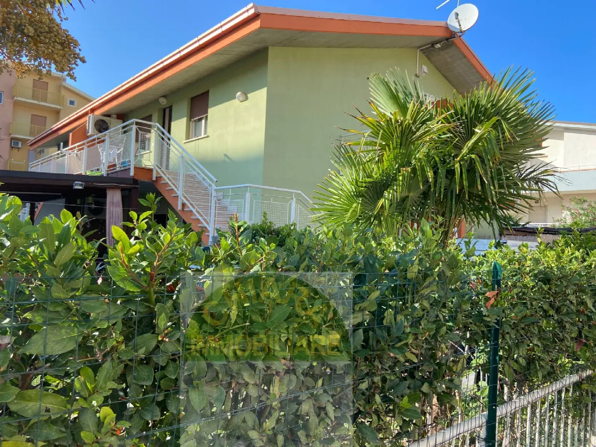 Appartamento in vendita a Montenero di Bisaccia - foto 2