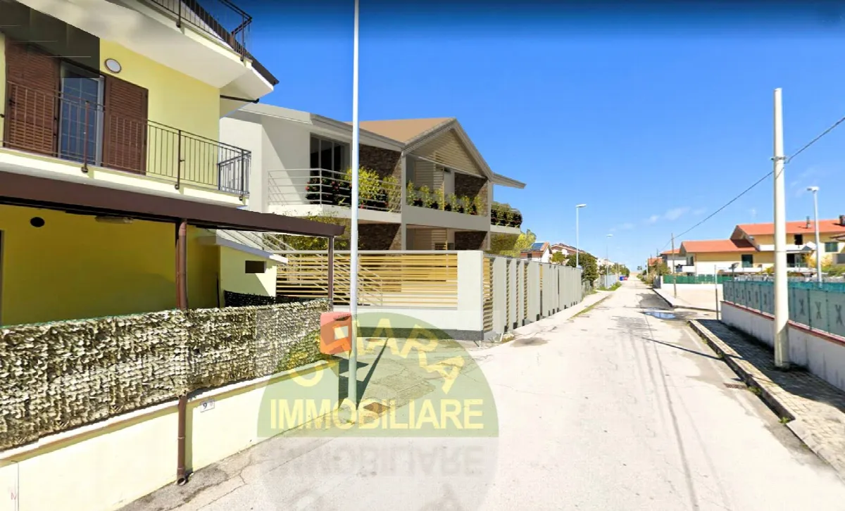 Appartamento in vendita a Montenero di Bisaccia - foto 2