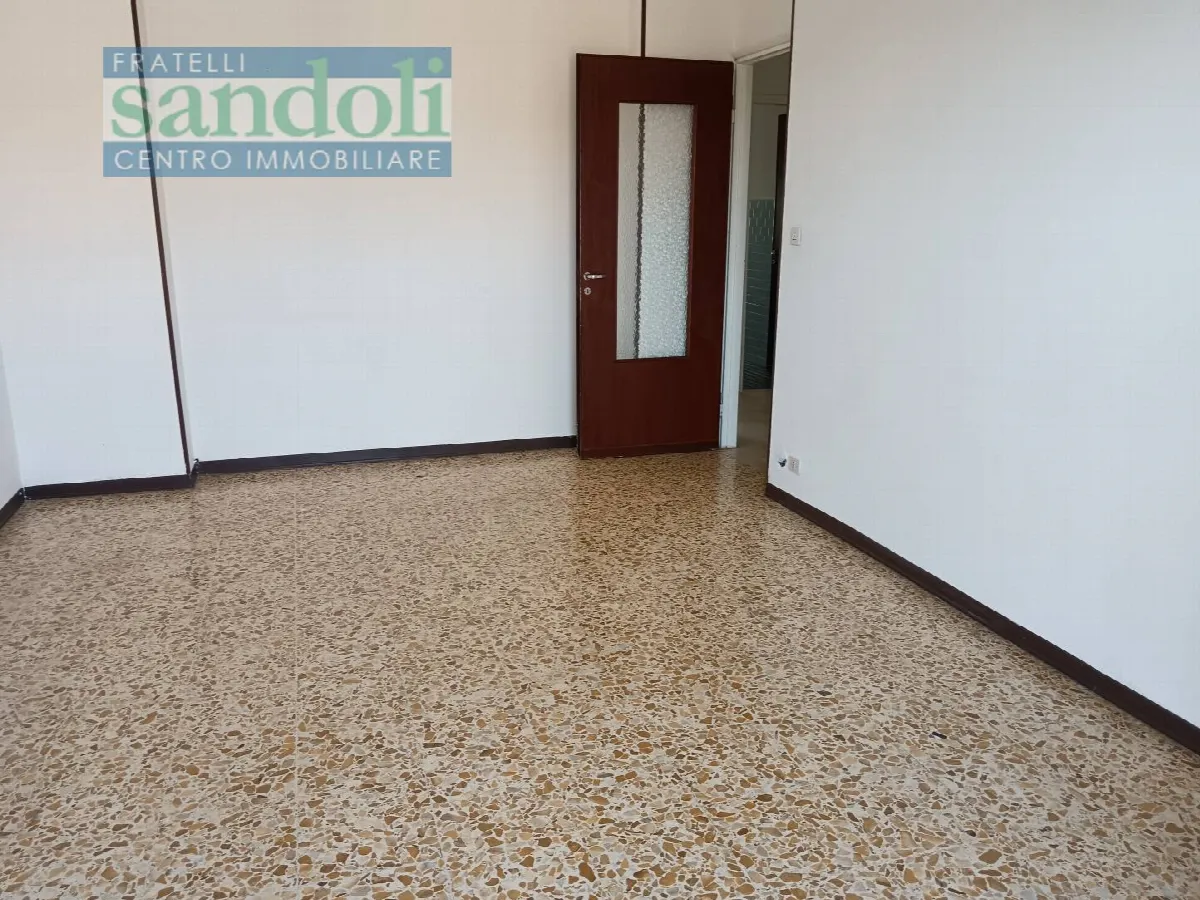 Appartamento in vendita a Vercelli, Semicentro - foto 1