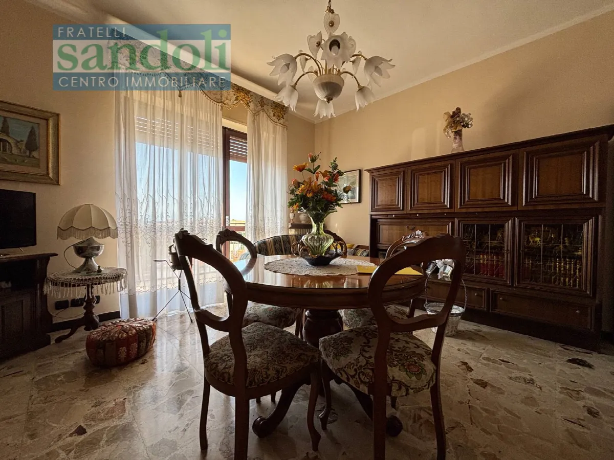 Appartamento in vendita a Vercelli, Semicentro - foto 1