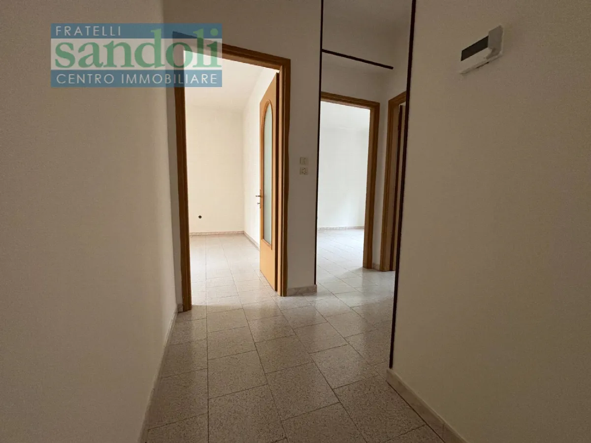 Appartamento in vendita a Vercelli, Corso Italia - foto 7