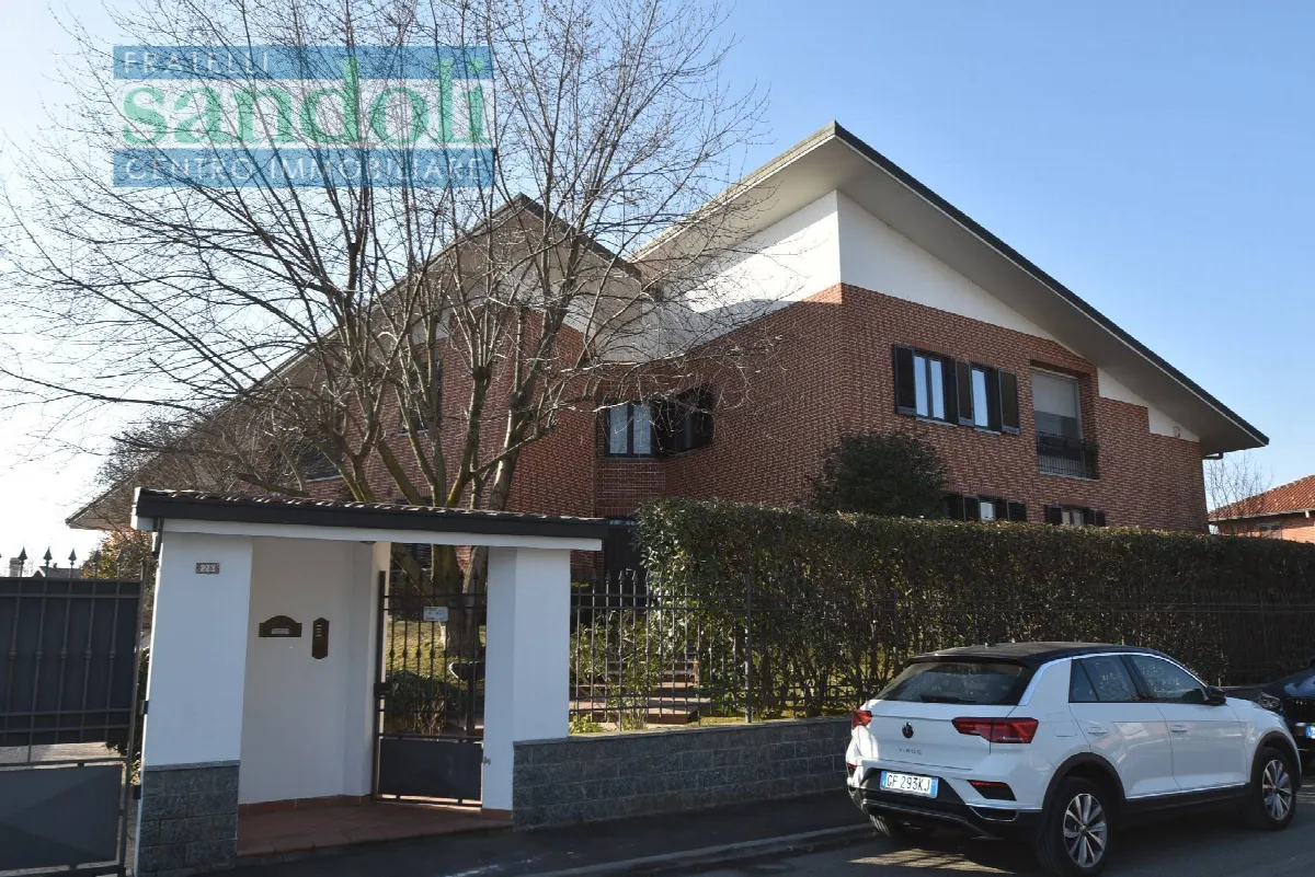 Appartamento in vendita a Caresanablot, Paesi - foto 1